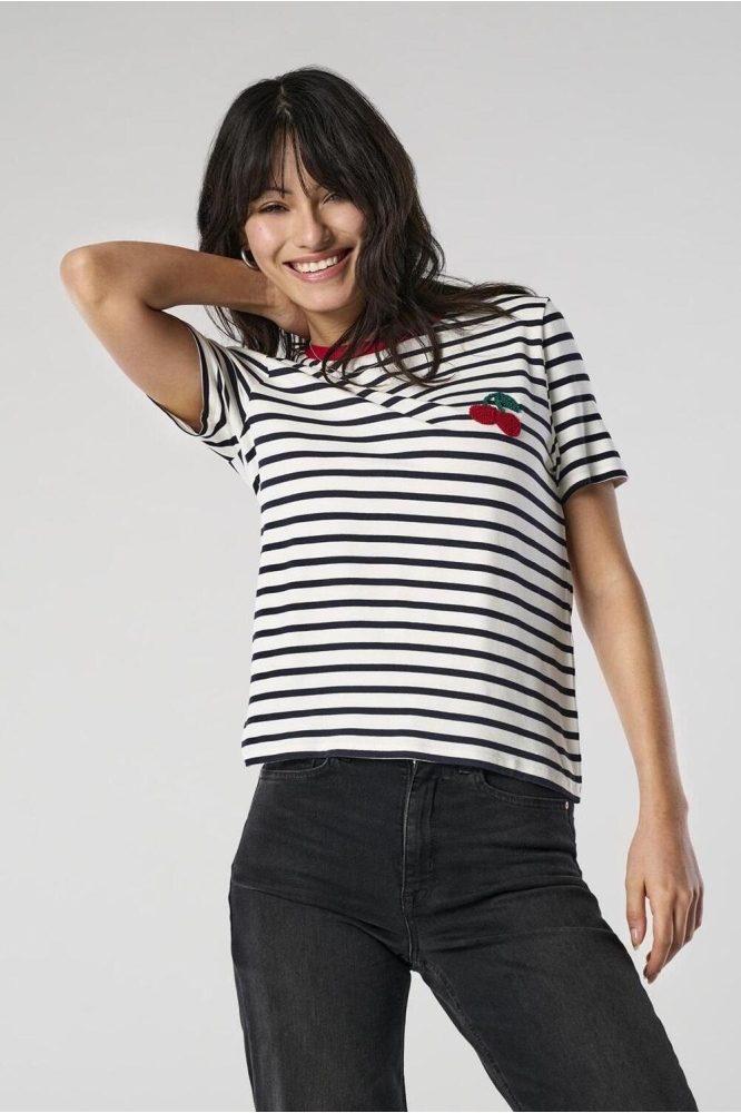 ONLHEART LIFE S/S TEE JRS NOOS 15318959 Cloud dancer/Night SKY